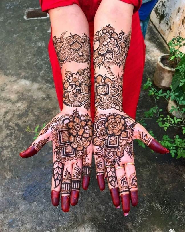 Full Hand Mehndi Design for Bridal
