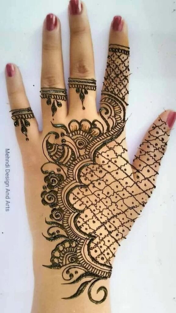 simple Mahandi Dijain